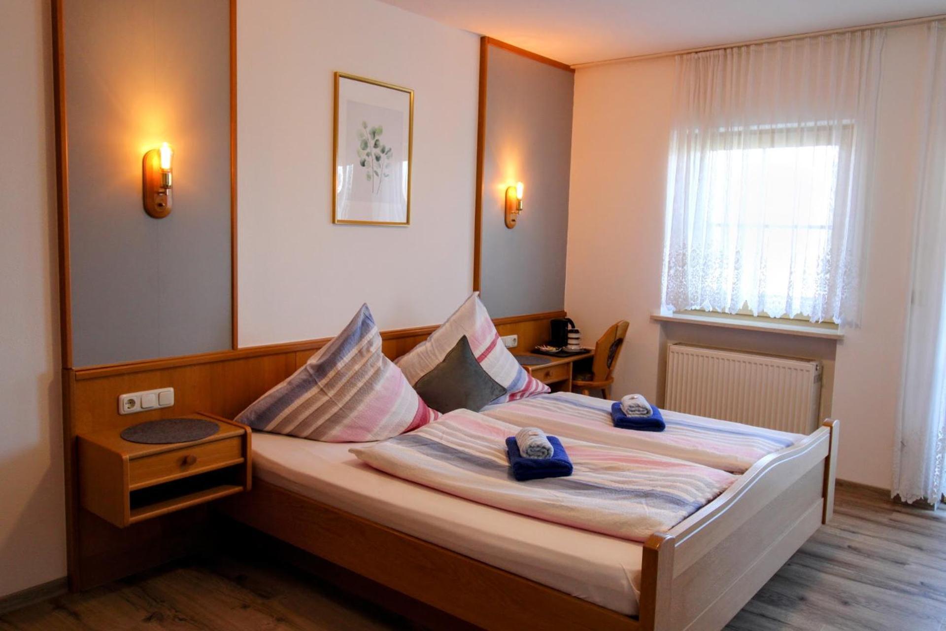 Guest house Fruehstuecks-pension Lichtenauer Hof